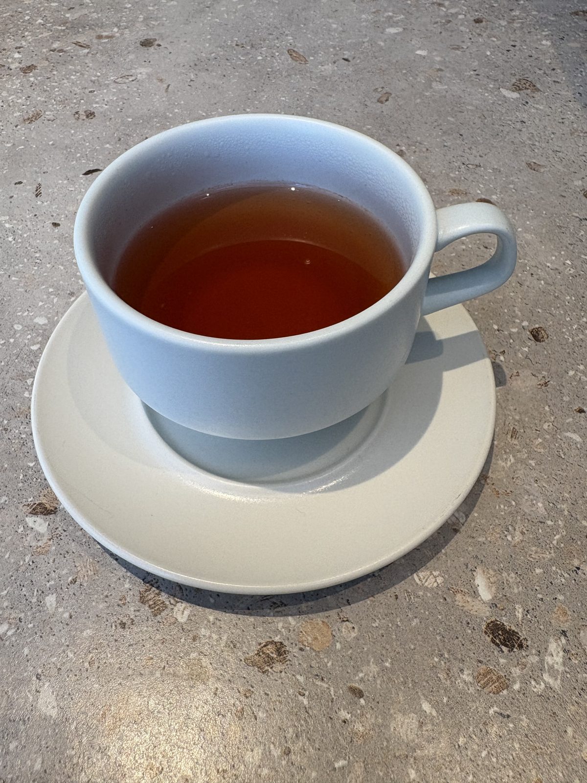 食後のハーブティ(アップルシナモン)